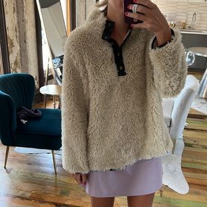 Sherpa Pullover
